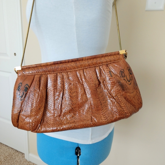 Cape Cobra Genuine Snake Leather Purse - Picture 8 of 8